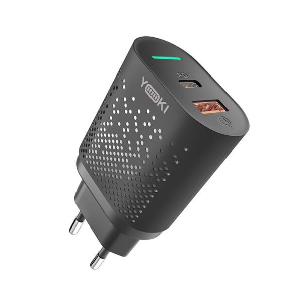 Мережевий зарядний пристрій YOKI LED SERIES YK-20PD+QC 20 W (чорний)